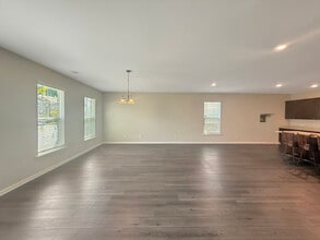 4372 Grosbeak Dr in Hoschton, GA - Building Photo - Building Photo