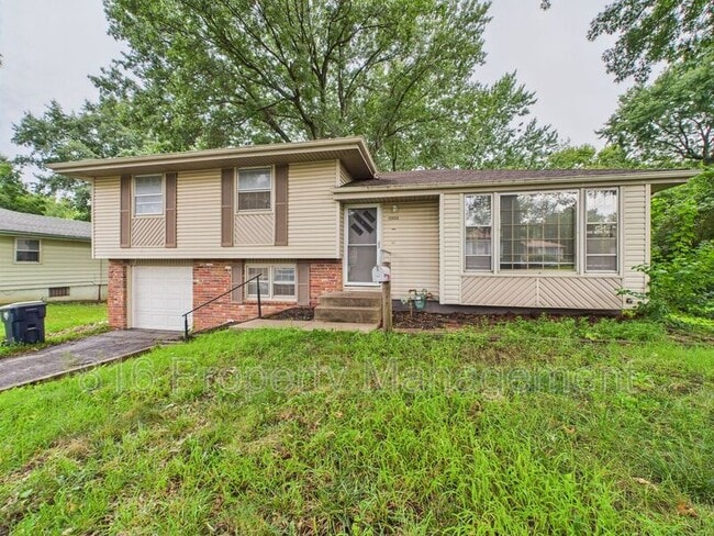 property at 10000 Fremont Ave