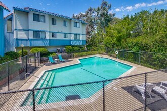 10063 Craft Dr in Cupertino, CA - Building Photo - Building Photo