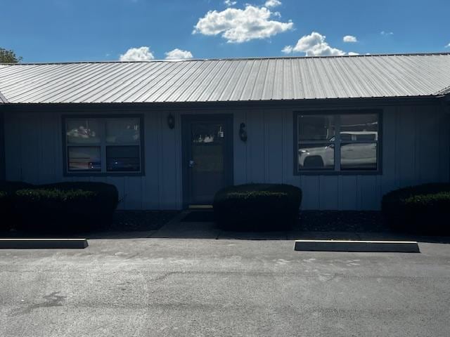 127 Copperfield Dr