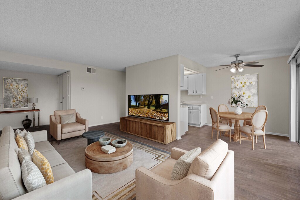 Foothill Village Apartments in Pomona, CA