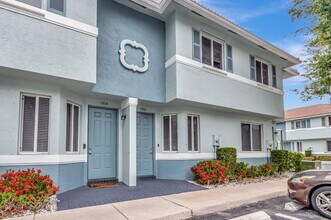 1912 Hibiscus Ln in Riviera Beach, FL - Building Photo - Building Photo