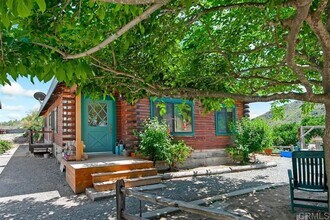 35916 Rice Canyon Rd in Fallbrook, CA - Building Photo - Building Photo