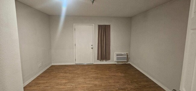 13162 MO-13 in Kimberling City, MO - Building Photo - Building Photo