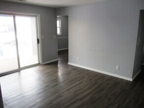 1506 Northbrook Dr in Normal, IL - Building Photo - Building Photo