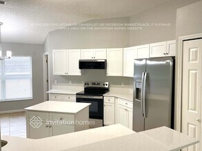 25136 Ironwedge Dr in Sorrento, FL - Building Photo - Building Photo