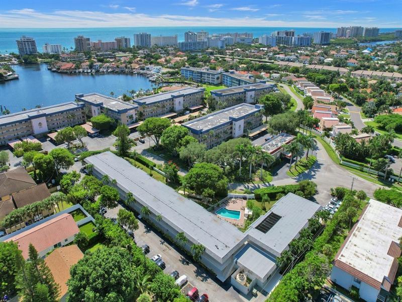 207 Tropic Isle Dr in Delray Beach, FL - Building Photo