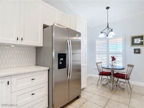 109 Tanglewood Ct in Naples, FL - Foto de edificio - Building Photo