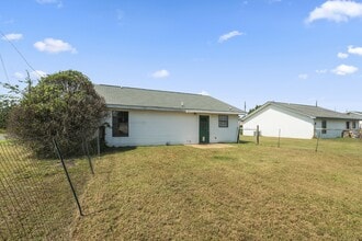 195 Summer Breeze St in Rusk, TX - Building Photo - Building Photo