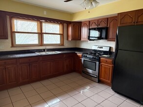 6743 N Oxford Ave in Chicago, IL - Building Photo - Building Photo