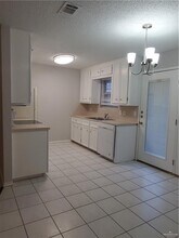 10 Nightingale Ave in McAllen, TX - Building Photo - Building Photo