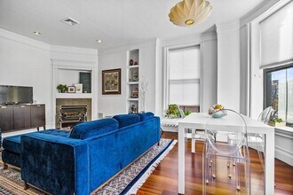 692 Tremont St in Boston, MA - Building Photo - Building Photo