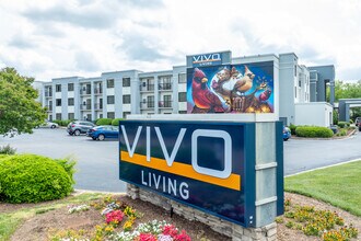 Vivo Living Raleigh in Raleigh, NC - Foto de edificio - Building Photo