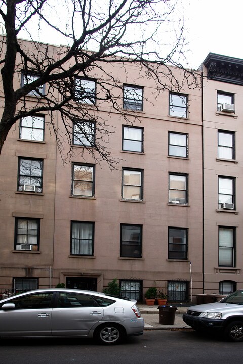 175 Columbia Hts in Brooklyn, NY - Building Photo