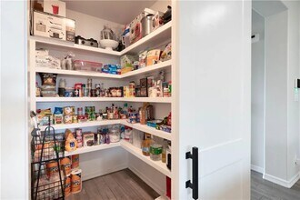 1718 Antoinette Dr in Corpus Christi, TX - Building Photo - Building Photo