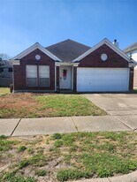 8974 N Deer Meadow Dr in Houston, TX - Building Photo