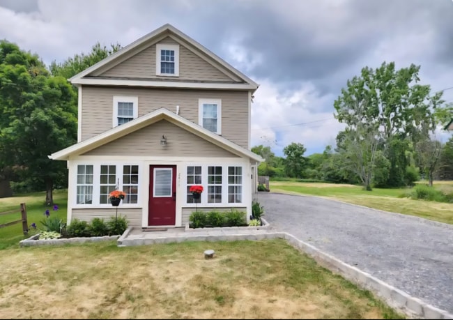 2474 Nunnery Rd in Skaneateles, NY - Building Photo - Building Photo