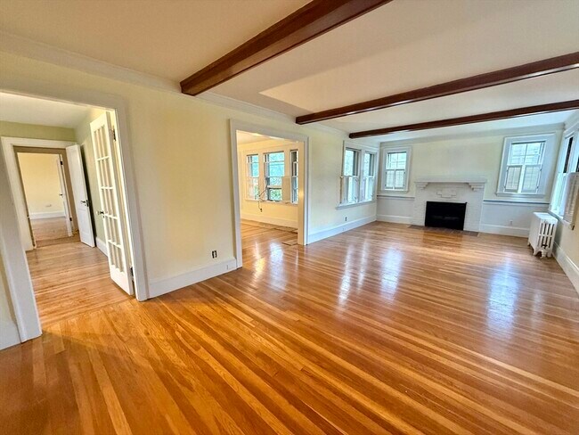 19 Stearns Rd in Watertown, MA - Building Photo - Building Photo