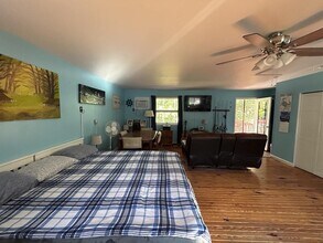 15505 Breezy Point Ln in Onancock, VA - Building Photo - Building Photo