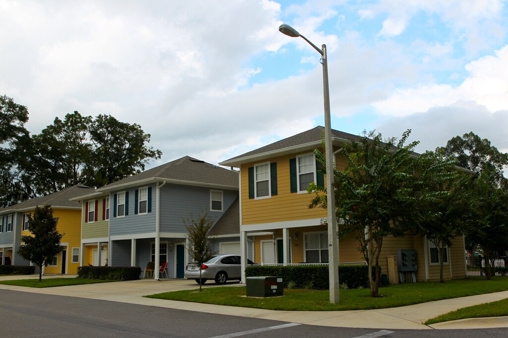Oak Gate in Gainesville, FL - Foto de edificio