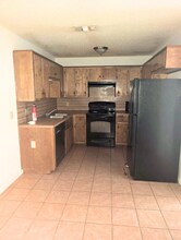 102 E Truman Ave in Copperas Cove, TX - Building Photo - Building Photo