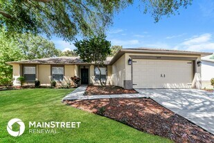 10624 Lake Ralph Dr in Clermont, FL - Building Photo