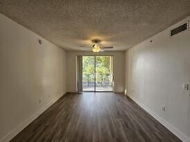 2351 W Preserve Way in Miramar, FL - Building Photo