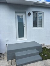 310 SW 31st Ave in Miami, FL - Building Photo - Building Photo