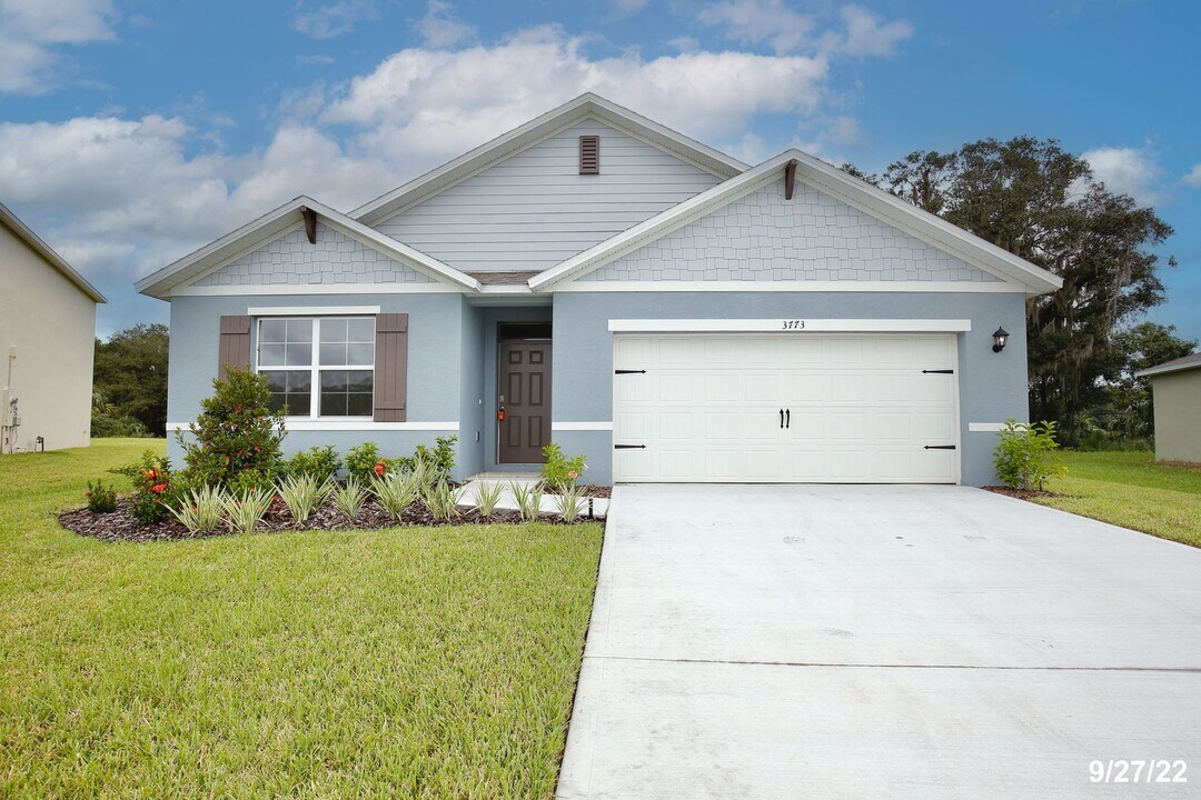 3773 Swanfalls Terrace in Sanford, FL - Building Photo