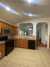 3400 Barksdale Dr in Austin, TX - Building Photo - Building Photo