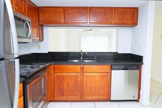 11390 SW 2nd Ct in Pembroke Pines, FL - Building Photo - Building Photo