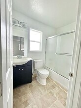 832 Vistamont Ct in Santa Rosa, CA - Building Photo - Building Photo