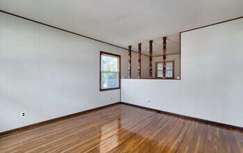 232 Cameron Rd in St. Louis, MO - Building Photo - Building Photo