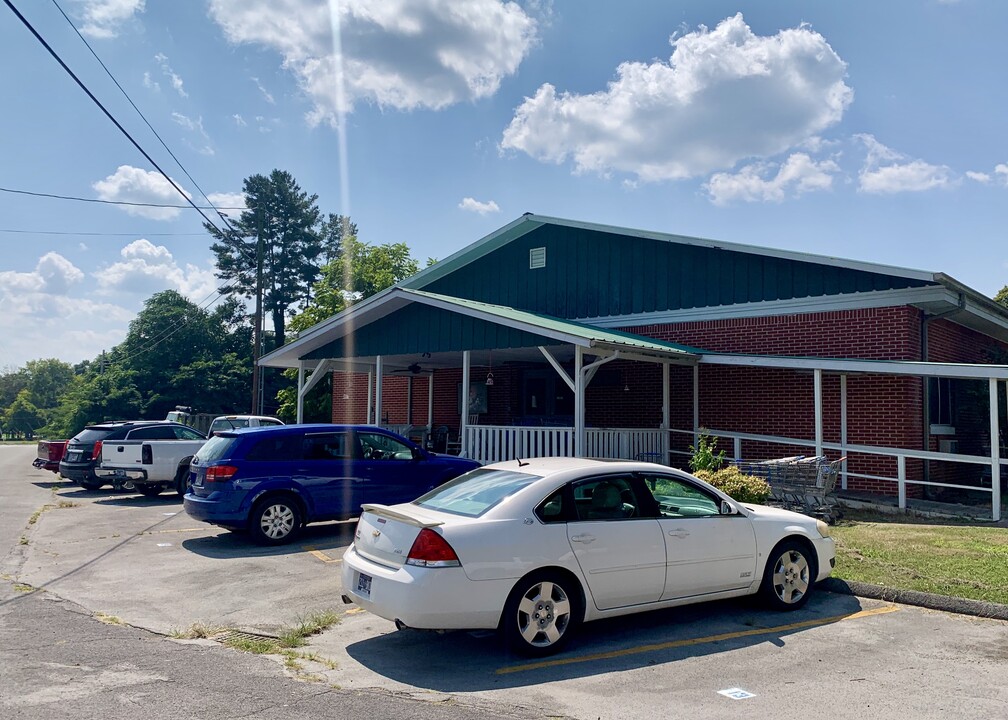 New Dimensions Complex in Dunlap, TN - Building Photo