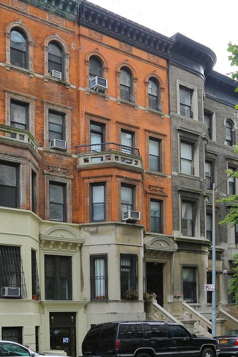 334 W 89th St in New York, NY - Foto de edificio