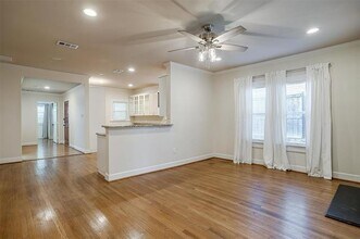 3915 W 6th St in Fort Worth, TX - Building Photo - Building Photo