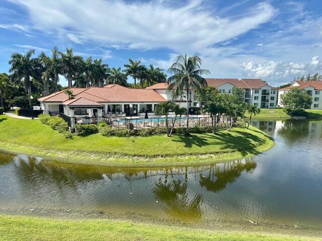 416 Villa Cir in Boynton Beach, FL - Foto de edificio - Building Photo