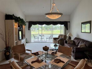 6632 Pineview Terrace in Bradenton, FL - Building Photo - Building Photo