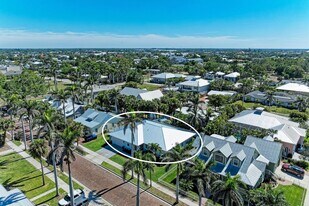 621 Trabue Ave in Punta Gorda, FL - Building Photo