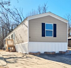 95 Deerwood Park in Centralia, IL - Building Photo - Building Photo