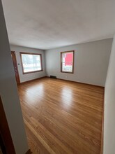 7529 W Grantosa Dr in Milwaukee, WI - Building Photo - Building Photo