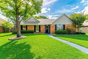 3618 Flagstone Ave in Rowlett, TX - Building Photo