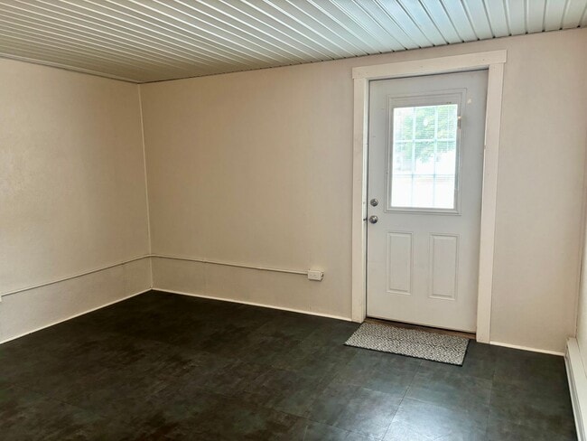 1123 W South St in Bluffton, IN - Building Photo - Building Photo