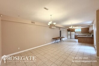 129 Duncan Rd in Richmond Hill, ON - Building Photo - Building Photo