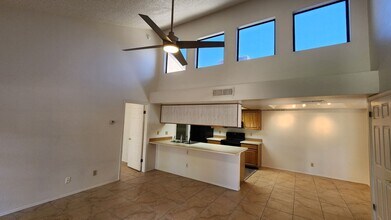 6900 E Gold Dust Ave in Scottsdale, AZ - Building Photo - Building Photo