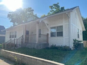 117 W 36th St in Indianapolis, IN - Building Photo - Building Photo