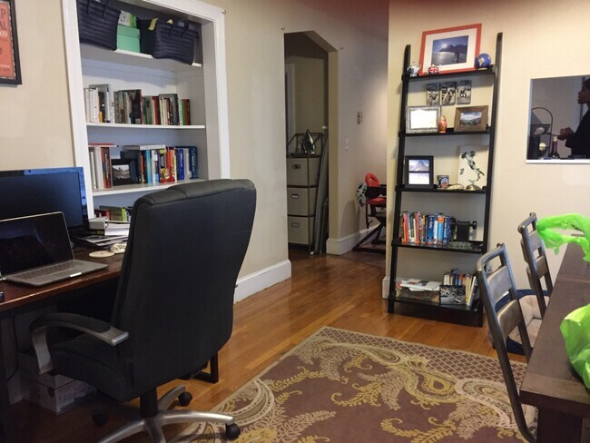 78 Woodlawn St, Unit 3 in Boston, MA - Building Photo - Building Photo