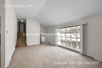 5740 Elm Hill Dr in Solon, OH - Building Photo - Building Photo