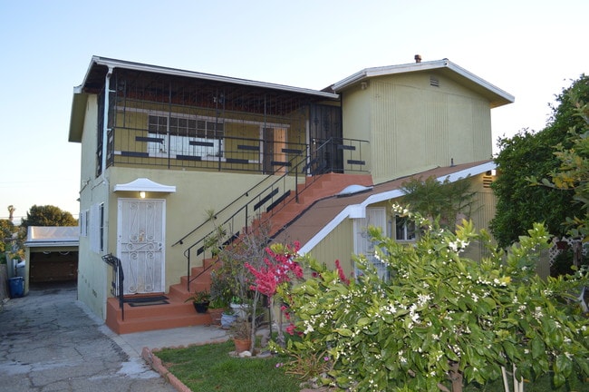 4418 W 64th St, Unit Top unit #3
