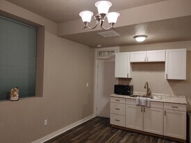 1619 W Providence Ave in Spokane, WA - Building Photo